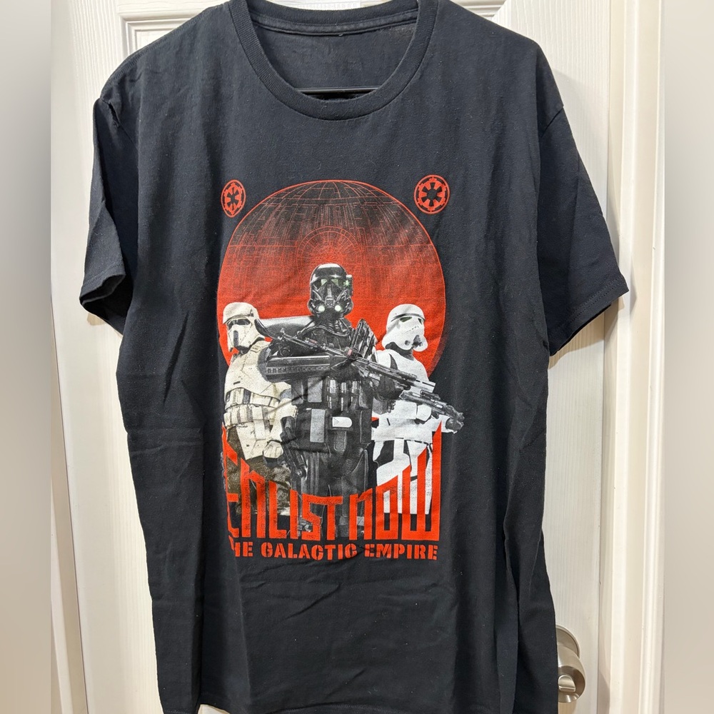 Star Wars Black and Red Short Sleeve Tee